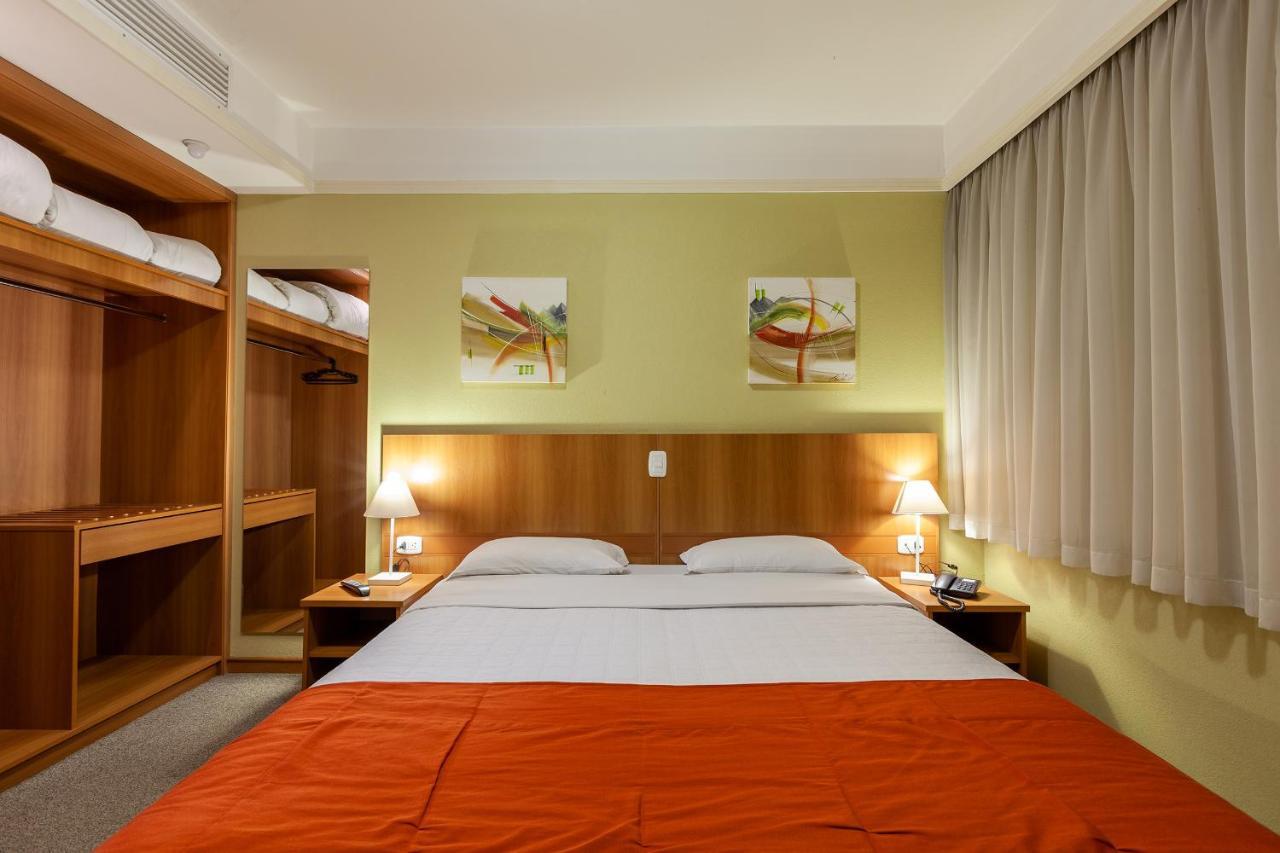 Tri Hotel Executive Caxias Caxias do Sul Extérieur photo