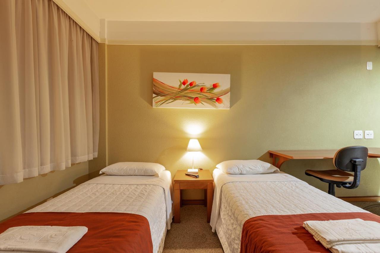 Tri Hotel Executive Caxias Caxias do Sul Extérieur photo